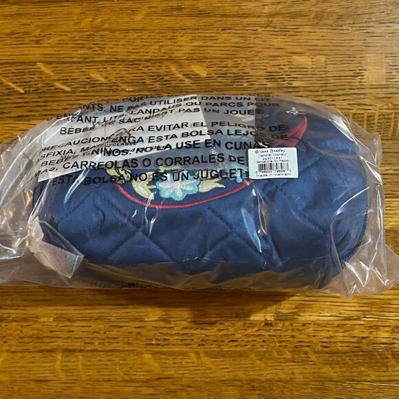 Vera Bradley Disney Clamshell Cosmetic Bag NWT - Picture 7 of 9